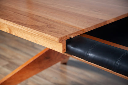 Prestige Folding Leg Poker Table