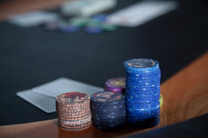 Prestige Folding Leg Poker Table