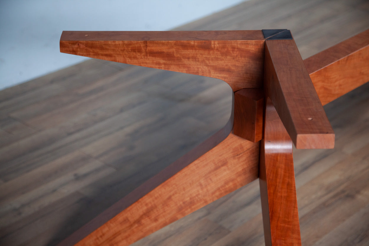 Prestige Folding Leg Poker Table